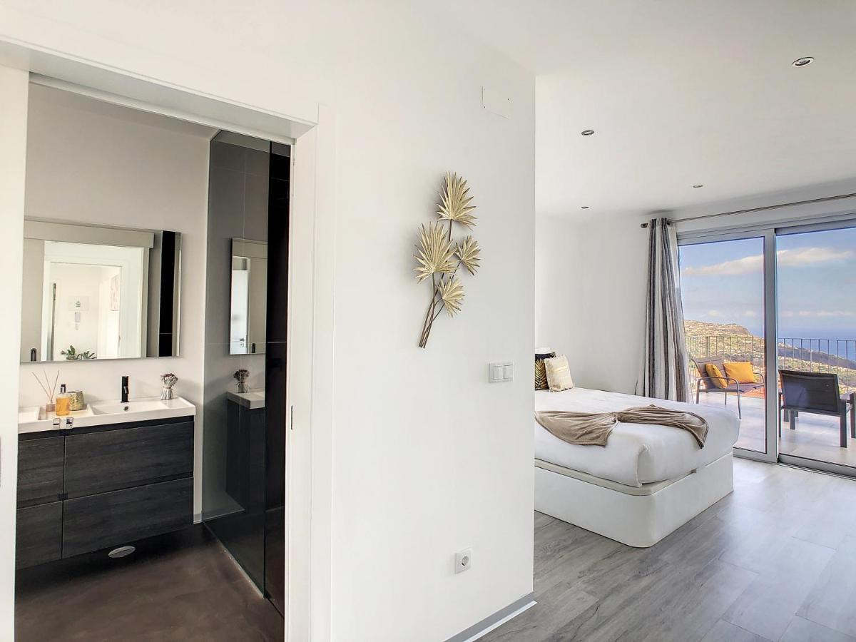 Villa Piece Of Heaven By Lovelystay Estreito Da Calheta エクステリア 写真