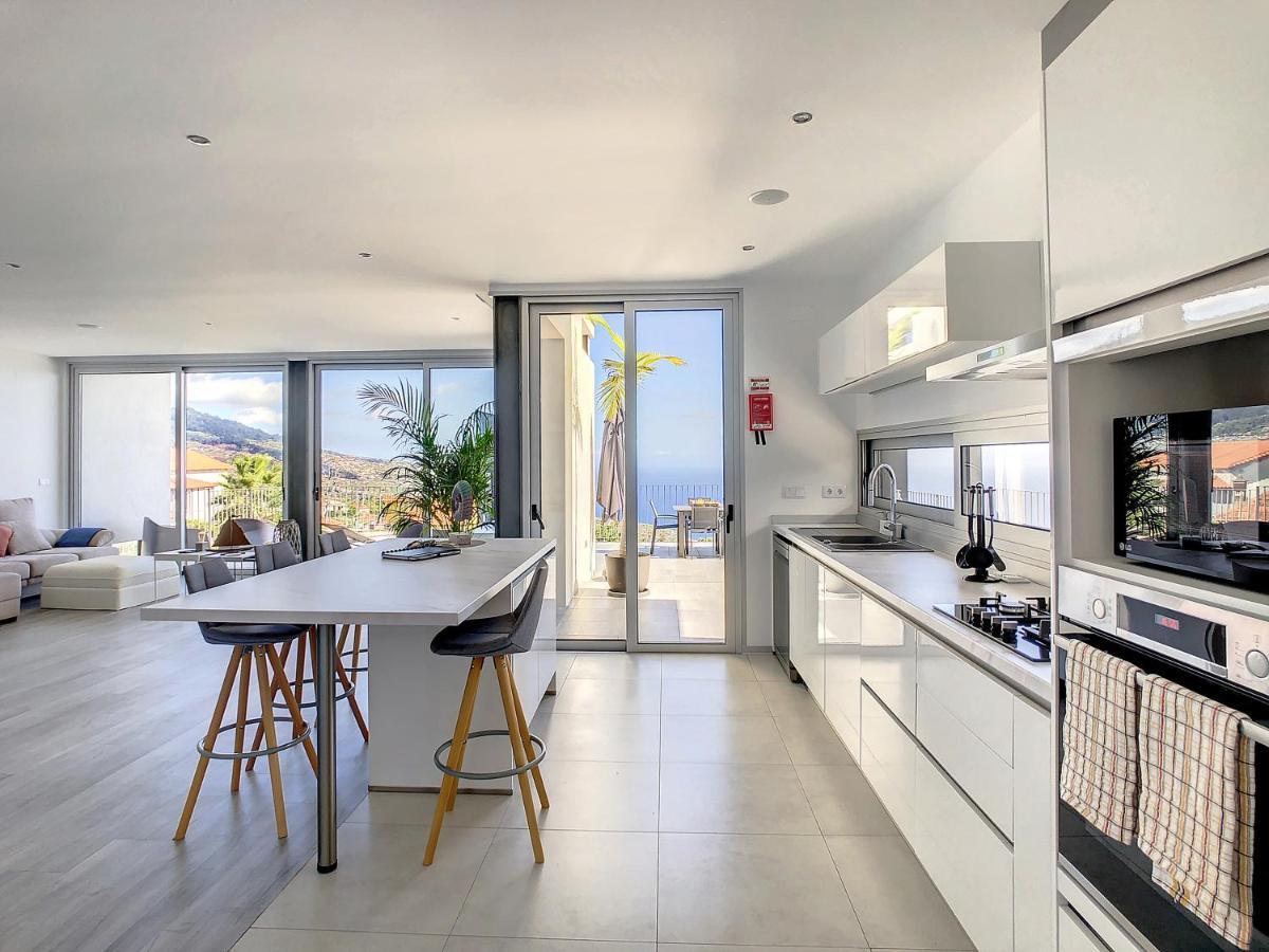 Villa Piece Of Heaven By Lovelystay Estreito Da Calheta エクステリア 写真