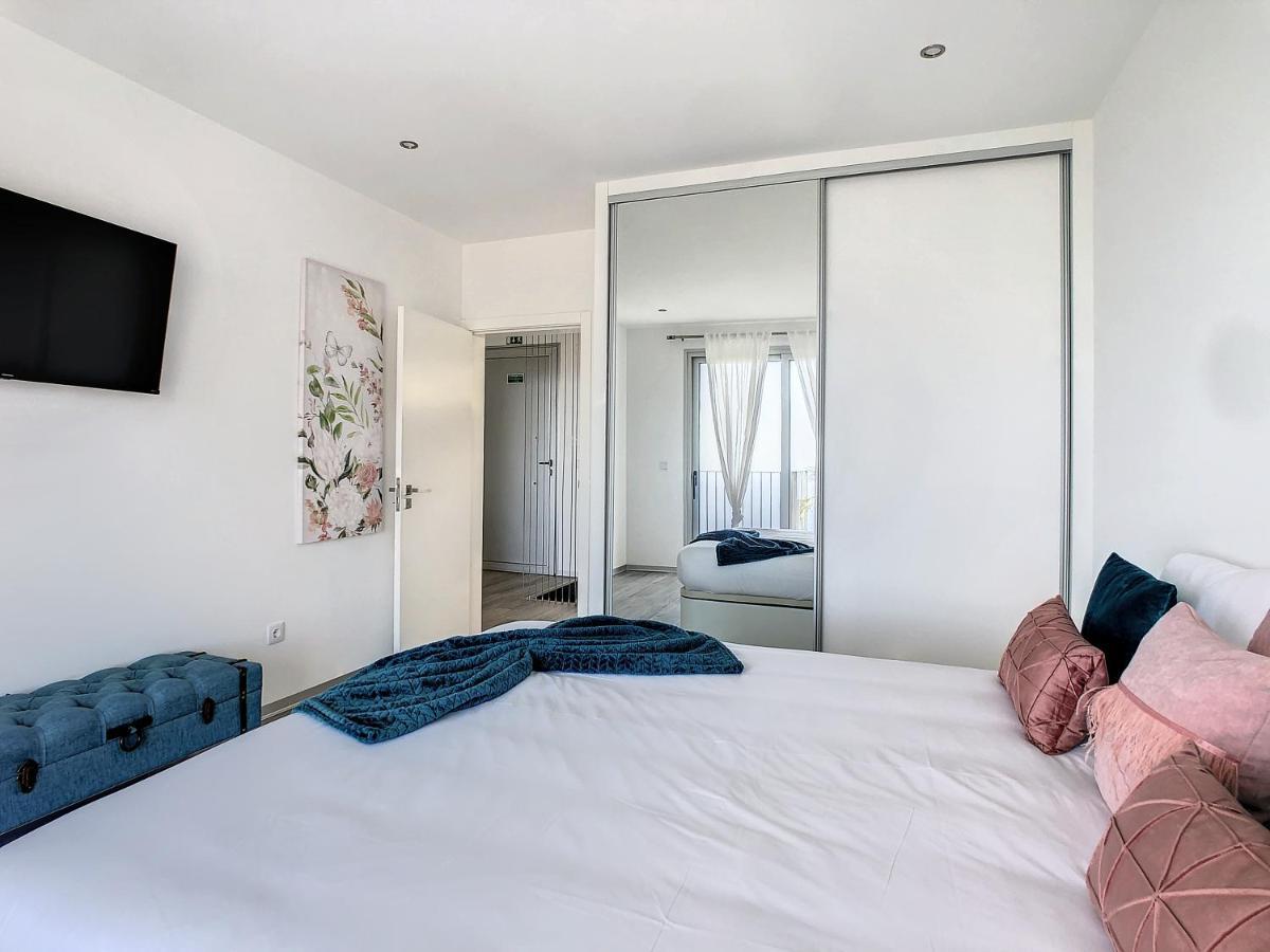 Villa Piece Of Heaven By Lovelystay Estreito Da Calheta エクステリア 写真